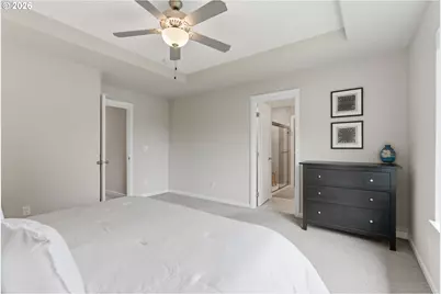 21180 Peyton Cir, Aurora, OR 97002 - Photo 15