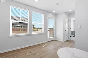 8095 SE Kinnaman St, Hillsboro, OR 97123 - Photo 3