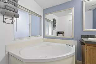 32700 SE Leewood Ln, Boring, OR 97009 - Photo 23