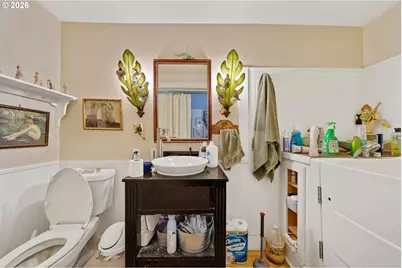 1313 1st St, Tillamook, OR 97141 - Photo 13