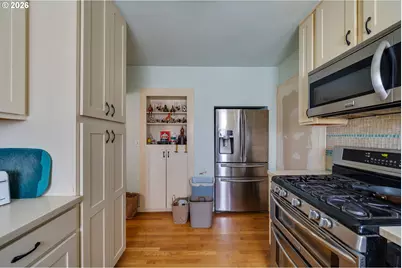 1313 1st St, Tillamook, OR 97141 - Photo 5