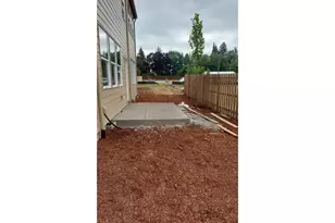 5817 SE 12th Ter, Gresham, OR 97080 - Photo 5