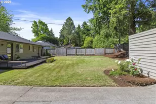 2140 SW Knollcrest Dr, Portland, OR 97225 - Photo 25