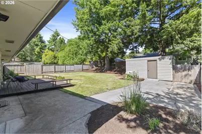 2140 SW Knollcrest Dr, Portland, OR 97225 - Photo 27