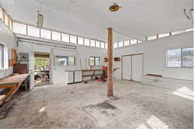 1250 N 3rd Ave, Powers, OR 97466 - Photo 39