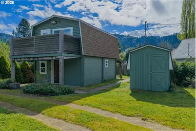 1250 N 3rd Ave, Powers, OR 97466 - Photo 7