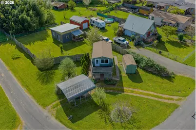 1250 N 3rd Ave, Powers, OR 97466 - Photo 45