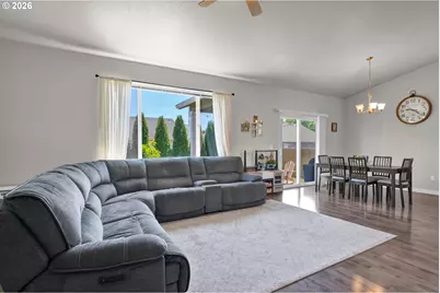 575 Egret Ave, Halsey, OR 97348 - Photo 9