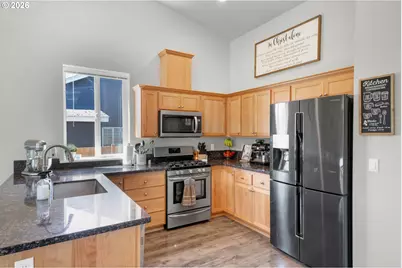 575 Egret Ave, Halsey, OR 97348 - Photo 15