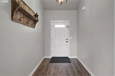 575 Egret Ave, Halsey, OR 97348 - Photo 7