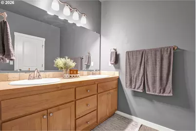 575 Egret Ave, Halsey, OR 97348 - Photo 23