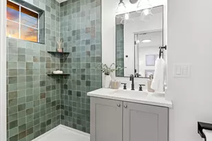 11078 SW 61st Ave, Portland, OR 97219 - Photo 9