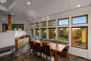 2595 Upper Highline Dr, Hood River, OR 97031 - Photo 15