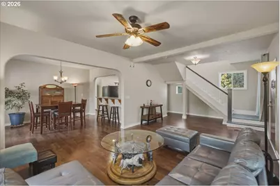 817 N Main St, Brownsville, OR 97327 - Photo 9