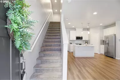 12021 SE 5th St, Vancouver, WA 98683 - Photo 5