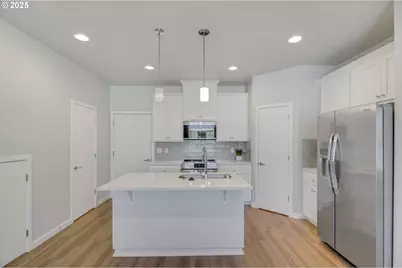 12021 SE 5th St, Vancouver, WA 98683 - Photo 11