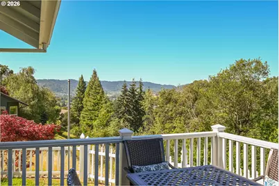 2804 NW Daysha Dr, Roseburg, OR 97471 - Photo 31