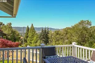 2804 NW Daysha Dr, Roseburg, OR 97471 - Photo 31