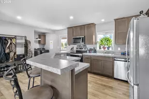 24550 SW Red Prairie Rd, Sheridan, OR 97378 - Photo 15