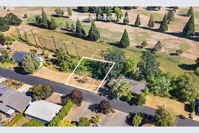 Sw Bayou Dr #700, McMinnville, OR 97128 - Photo 1