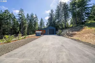 94278 Shotgun Dr, North Bend, OR 97459 - Photo 9
