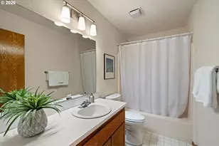 79 Rockridge Dr, Eugene, OR 97405 - Photo 25