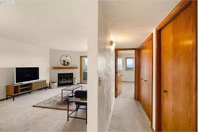 79 Rockridge Dr, Eugene, OR 97405 - Photo 17