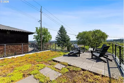 7608 S Hood Ave, Portland, OR 97219 - Photo 21