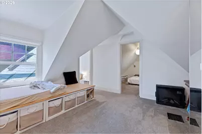 7608 S Hood Ave, Portland, OR 97219 - Photo 29