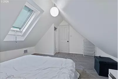 7608 S Hood Ave, Portland, OR 97219 - Photo 31