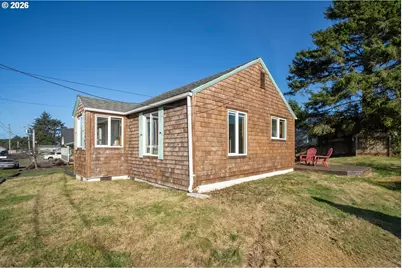 138 N Dolphin St, Rockaway Beach, OR 97136 - Photo 23