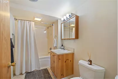 138 N Dolphin St, Rockaway Beach, OR 97136 - Photo 17