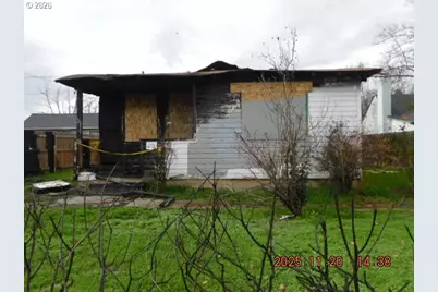 811 Narregan St, Medford, OR 97501 - Photo 1