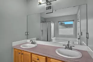 726 NW Harvest Moon Dr, Hillsboro, OR 97124 - Photo 17