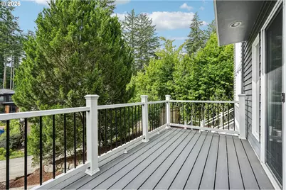 9567 SW Spring Crest Dr, Portland, OR 97225 - Photo 37