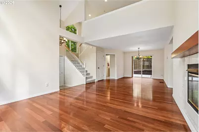 9567 SW Spring Crest Dr, Portland, OR 97225 - Photo 9