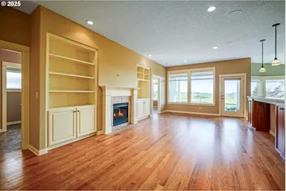 736 SE Saint Andrews Ln, Dallas, OR 97338 - Photo 15