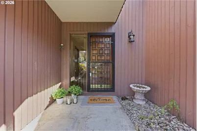 15625 NE Fargo Ct, Portland, OR 97230 - Photo 5