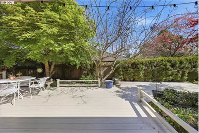 15625 NE Fargo Ct, Portland, OR 97230 - Photo 33