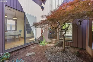 15625 NE Fargo Ct, Portland, OR 97230 - Photo 17