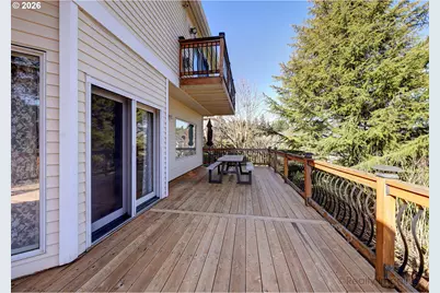 17549 SW Kemmer View Ct, Beaverton, OR 97007 - Photo 11