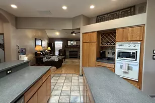 251 Martha Dr, Winchester, OR 97495 - Photo 9