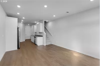 3329 SW 209th Ave, Hillsboro, OR 97123 - Photo 7