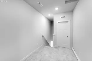 3329 SW 209th Ave, Hillsboro, OR 97123 - Photo 11