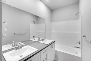 3329 SW 209th Ave, Hillsboro, OR 97123 - Photo 17