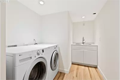 1912 NE 11th Ave, Portland, OR 97212 - Photo 25