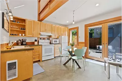 1912 NE 11th Ave, Portland, OR 97212 - Photo 29
