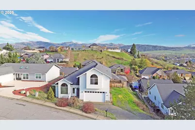 4467 Melody Ln, Roseburg, OR 97471 - Photo 37