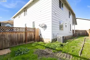 4467 Melody Ln, Roseburg, OR 97471 - Photo 35