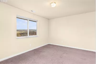 4467 Melody Ln, Roseburg, OR 97471 - Photo 23